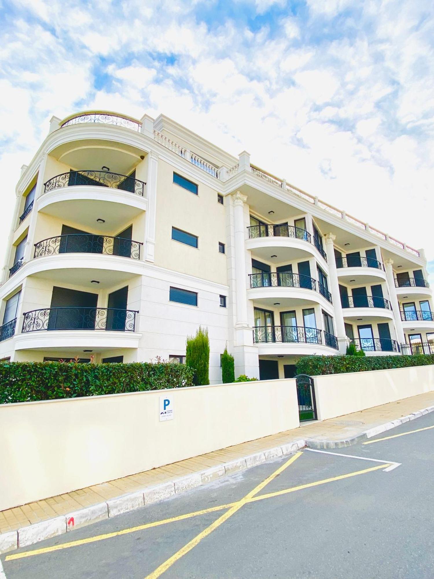 Apartments In Complex Sunny Island Deluxe Chernomorets Ngoại thất bức ảnh