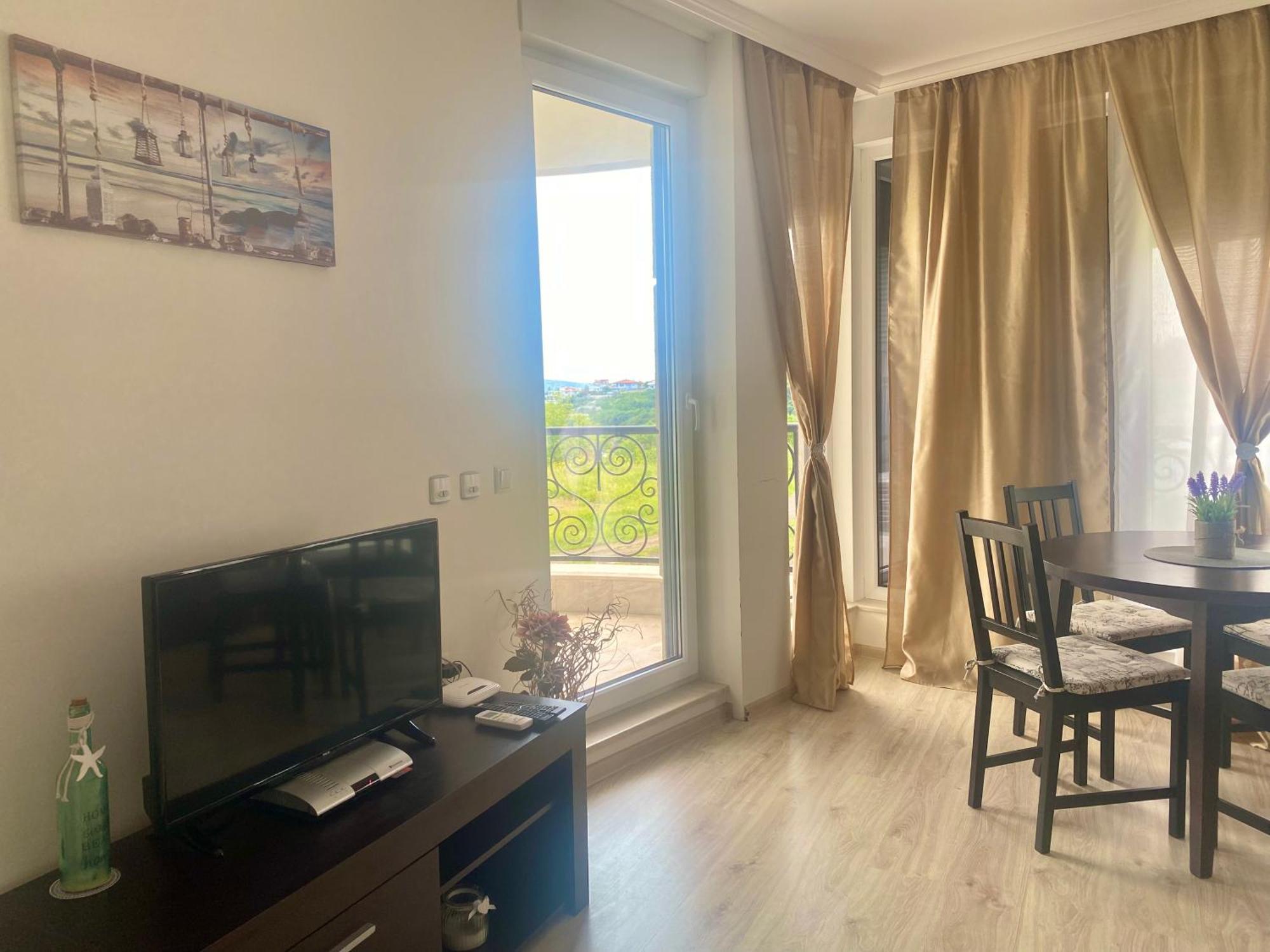 Apartments In Complex Sunny Island Deluxe Chernomorets Ngoại thất bức ảnh